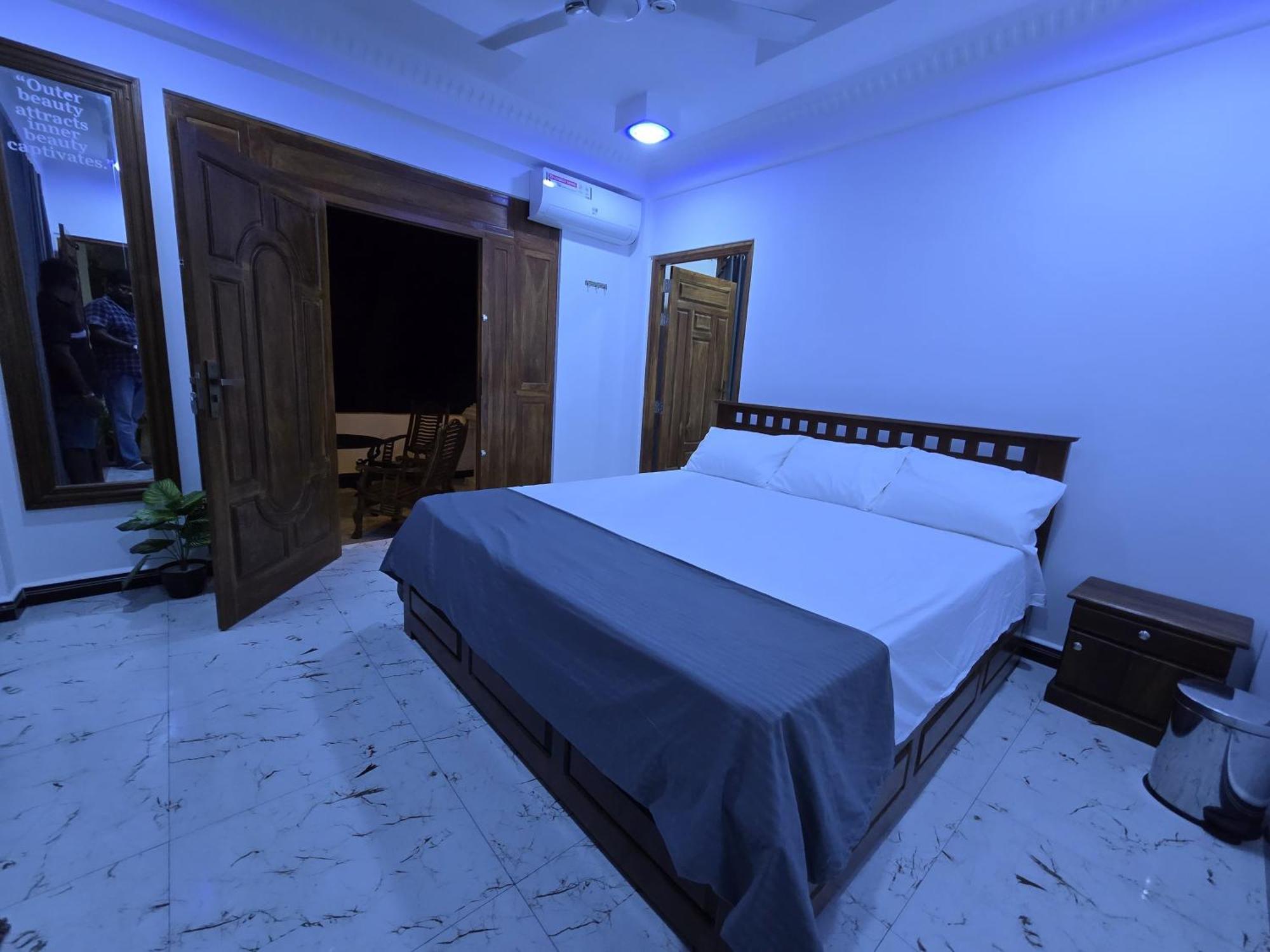 Munril Guest Apartment Jaffna Exterior photo