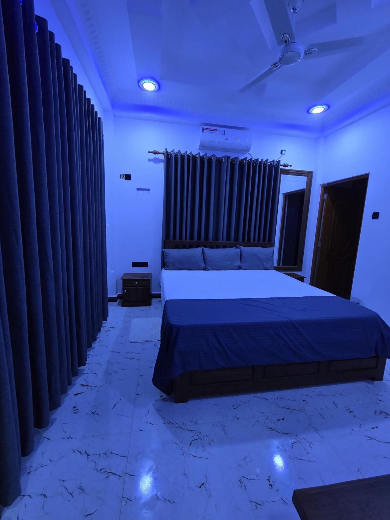 Munril Guest Apartment Jaffna Exterior photo