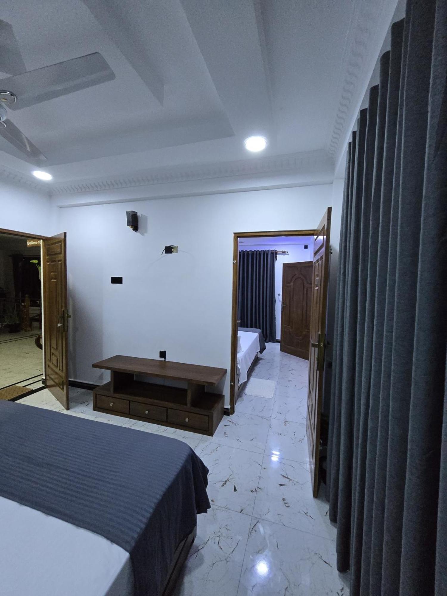 Munril Guest Apartment Jaffna Exterior photo