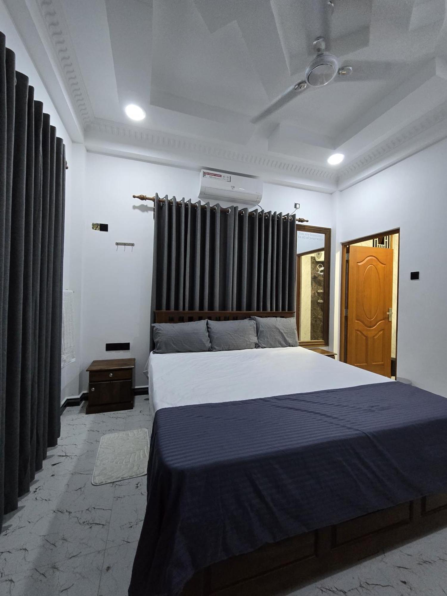Munril Guest Apartment Jaffna Exterior photo