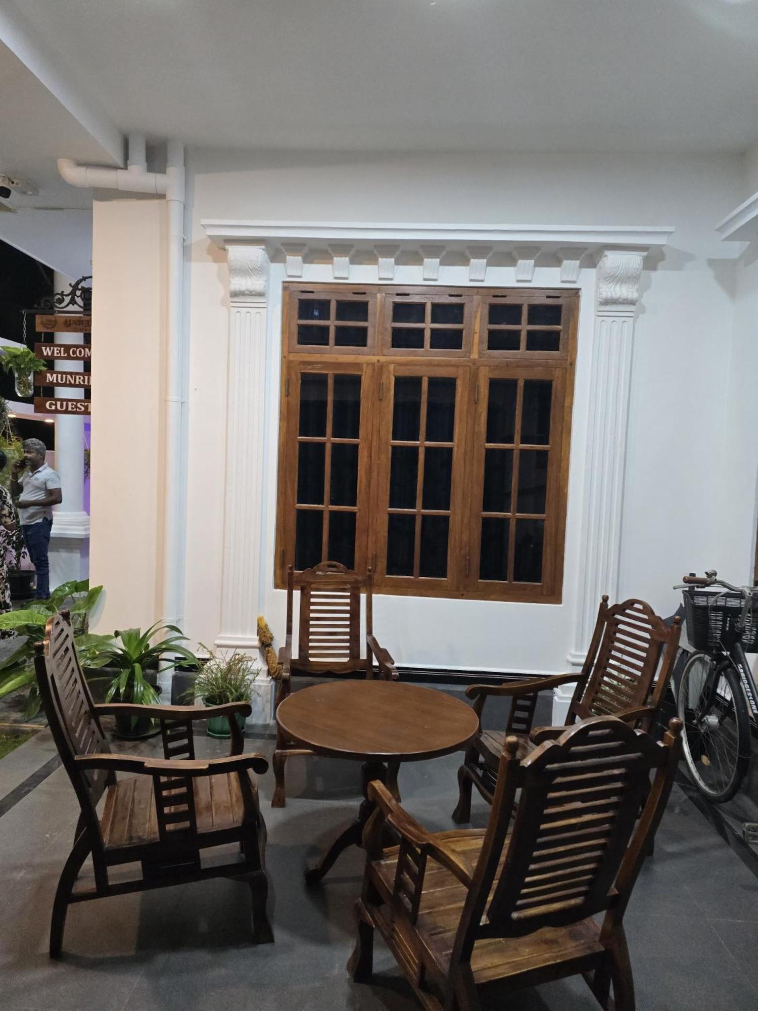 Munril Guest Apartment Jaffna Exterior photo
