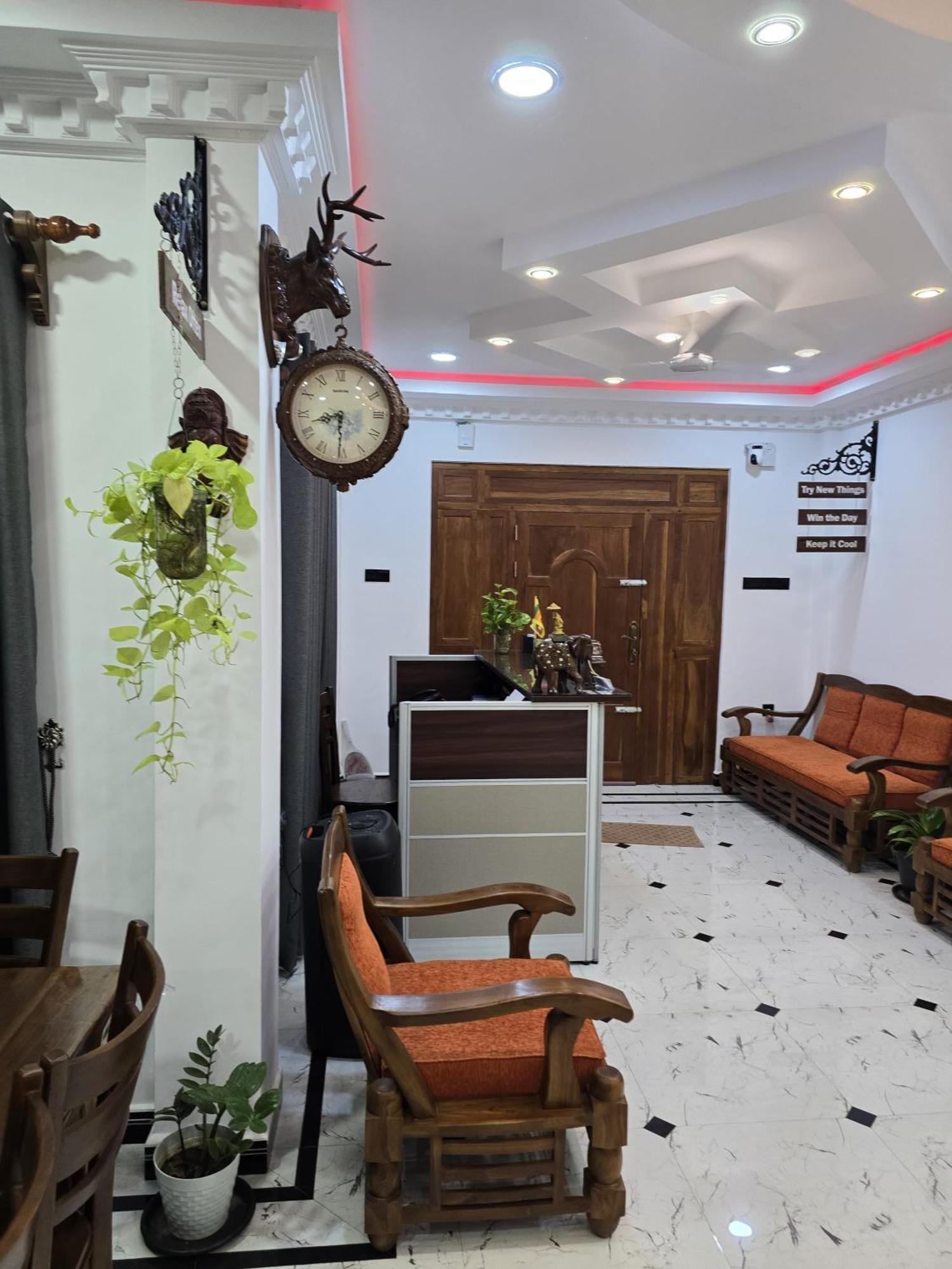 Munril Guest Apartment Jaffna Exterior photo